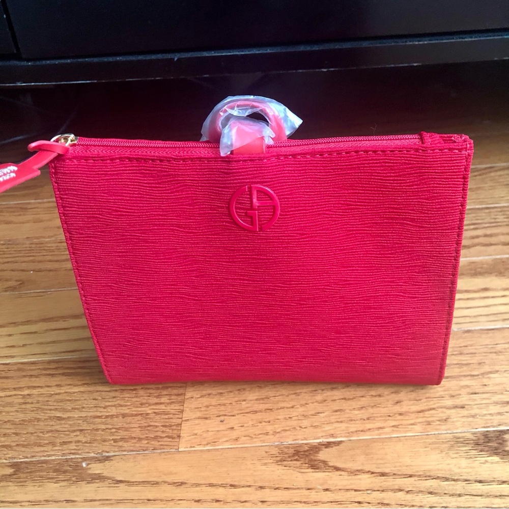 Giorgio Armani Engine Red Textured Recycled Plastic Zip Cosmetic Pouch NWT - Picture 10 of 10